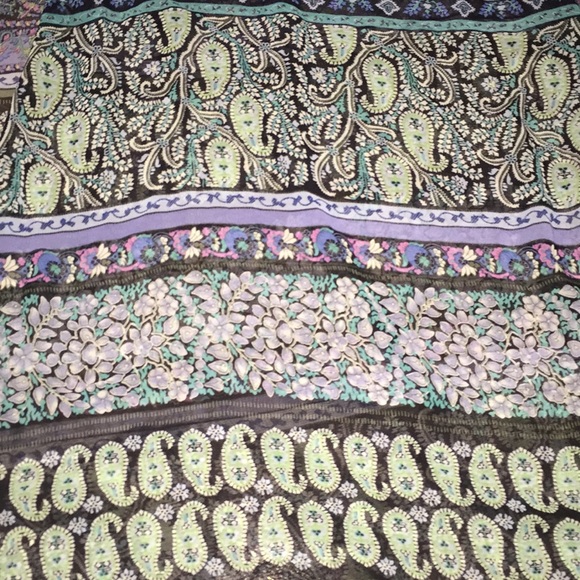 Kimono - Picture 2 of 2